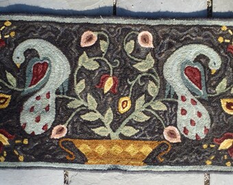 Plenty O Peacocks Rug Hooking Pattern