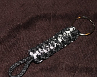 Paracord Keychain - Harmony and black #H10