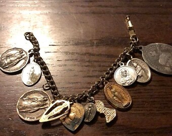Vtg Catholic charm bracelet, catholic medals, catholic charms, medallions, Religious jewelry