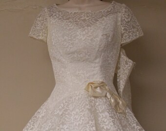Vintage 50s white wedding dress Alfred Angelo Edythe Vincent lace shell cap sleeve