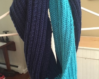 Two tone ribbed infinity scarf