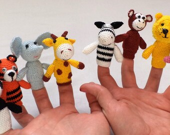 1 pcs/Knitted toy.Pocoyó Finger ,Marionetas . finger puppets