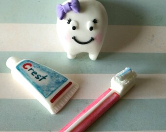 Baby's First Tooth Fondant Cake Toppers