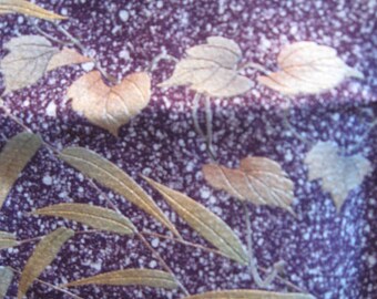 SF1155 Vintage Japanese Silk Fabric with Purple Splatter Designs and Leaves