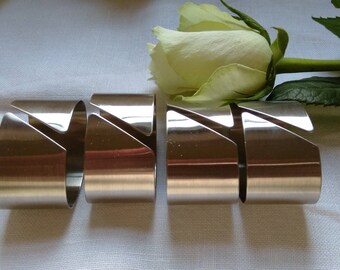 4 Vintage Brushed Steel Oval Napkin Rings
