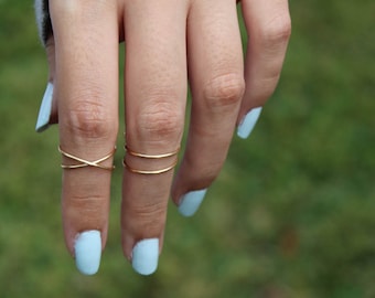 Criss cross ring, x ring, knuckle ring, criss cross knuckle ring, midi ring set, cross ring, boho rings, criss cross gold ring, midi set