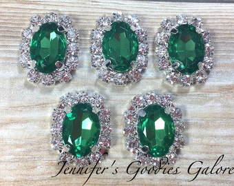 Emerald Green Rhinestone Embellishment, SET of 5, 20x16mm, Green Buttons, Rhinestone Flat Backs Buttons, Flower Center, Christmas Buttons