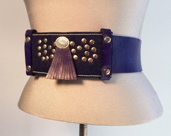 Vintage 80s WESTERN Italian Blue Leather Denim FRINGE SiLver MEDALLION Belt