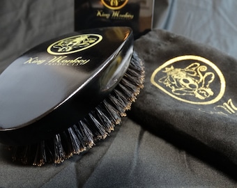 KING MONKEY PRODUCTS - 1776 Natural Boar Bristle Palm Hair & Beard Brush %100 Pure Boar Bristle Unisex Cushion Hair Brush Plus Velvet Bag
