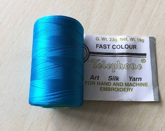 Rayon thread / artificial silk medium turquoise 72D