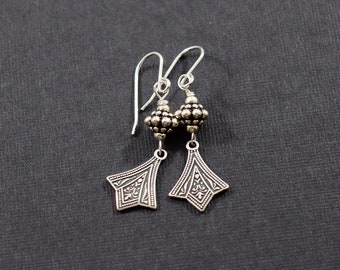 Small Art Deco Sterling Silver Ox Plate Earrings, Silver Earrings, Art Deco Earrings, Small Earrings, Artisan Earrings, Handmade, E030