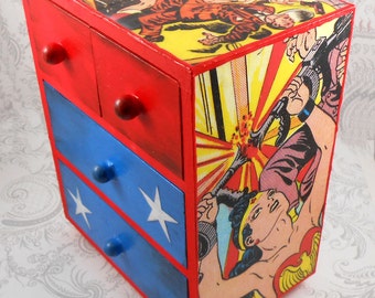 Custom Golden Age Wonder Woman Stash Jewelry Box