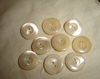 Vintage Pearl buttons 9 / / 17 mm