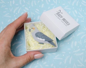 Cockatiel parrot brooch Pet bird brooch Parrot pin Polymer clay cockatiel brooch pin Cockatiel badge Grey bird brooch Cute handmade jewelry