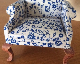 Miniature Lawson Club Chair
