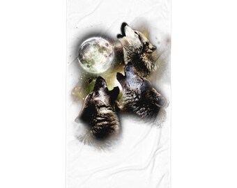 Wolves Howling At The Moon Gift Towel