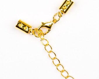 5 clasps on ends gold
