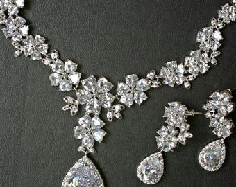Crystal Bridal Set Necklace and Earrings, Statement Bridal Jewelry Set Silver, Crystal Wedding Jewelry for Brides, Crystal Jewelry Set