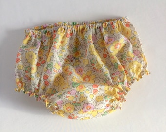 Flower bloomers for baby - Liberty Betsy - bloomers - cotton - yellow and pink - bebe2018 fashion trend - 2018 spring - summer 2018