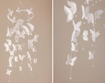 Butterfly Mobile Baby Mobiles Hanging Mobile Baby Girl Nursery Decor Baby Mobile Nursery Mobile Crib Mobile Felt Mobile White Mobile Minimal