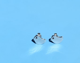 bird stud earrings,sterling silver bird stud earrings, tiny bird earrings, simple bird earrings,animal earrings,animal stud earrings