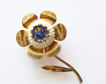 Vintage Blue Rhinestone Flower Pin