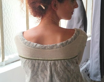 Top / knit Blouse color ecru and linen / shiny gallon. 03416