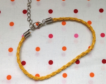 Yellow leather bracelet