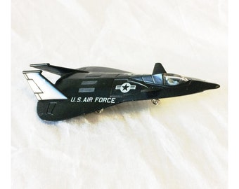 Vintage Ertyl Air Force Bomber Diecast Plane