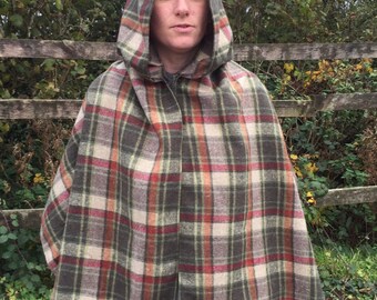 Italian wool shawl with hood