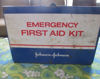 First Aid Kit, Johnson and Johnson, Emergency First Aid Kit, Medical Equipment