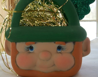 Leprechaun ceramic novelty bag,St Patrick's day decoration