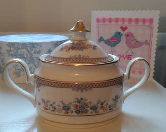 Beautiful vintage Minton lidded sugar bowl Byron (Avonlea) pattern