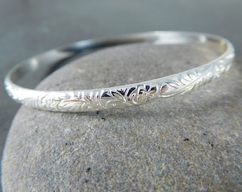 Nature Inspired Bangle, Flower & Leaf Pattern Stacking Bracelet, 4mm Wide Sterling Silver Bracelet, Boho Jewelry, Patterned Bangle Bracelet