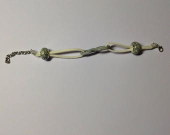 Infinitely grey bracelet