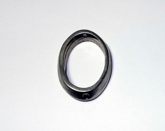 10 ovale bague connecteurs - plaque d’argent vieilli perles en étain - trou 2MM - 30 X 20MM - le prix est pour 10 connecteurs