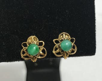 1950's | Vintage Screw Back Earrings | green beads and gold tone