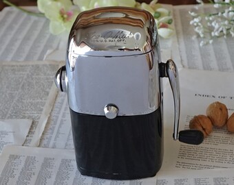 Ice-O-Mat ice crusher Vogue model 1950's Vintage Retro Rival ice crusher