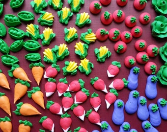 Mini royal icing garden veggies -- Made to Order -- Edible cake decorations cupcake toppers (28 pieces)