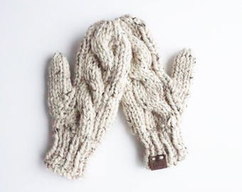 Cable Knit Mittens | Oatmeal
