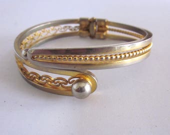 Spring Loaded Bracelet