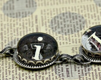 SMILE glass marble bracelet on silver oxidized bracelet form 7 inches