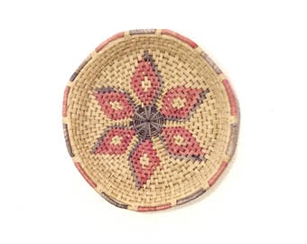 Vintage woven bowl/wicker basket/basket wall decor