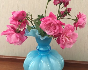 Vintage Fenton Melon Vase