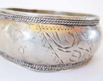 Vintage Berber Bracelet, Morocco Bangle, Berber Jewelry, Moroccan Bracelet, Ethnic Jewelry, Tribal Jewelry