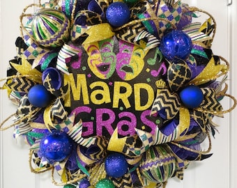 Mardi Gras Wreath, Deco Mesh Wreath, Front Door Wreath, Two Faces of Mardi Gras, Mardi Gras Home Decor, Carnival Celebration, Fat Tuesday