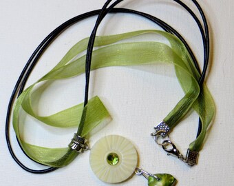 Carved mother of Pearl Necklace and Pearl - #1127