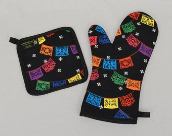 Mexican Papel Picado Banners Oven Mitt and Pot Holder, Sets and Singles, Latin Style Housewares, Folkloric Fiesta Banners