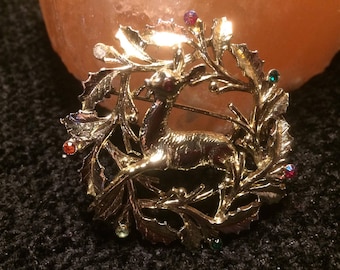Deer rhinestone wreath brooch