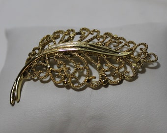 Vintage Filigree Leaf Brooch